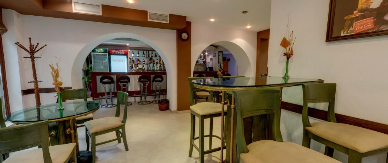 Balkan Hotel Чифлик Екстер'єр фото